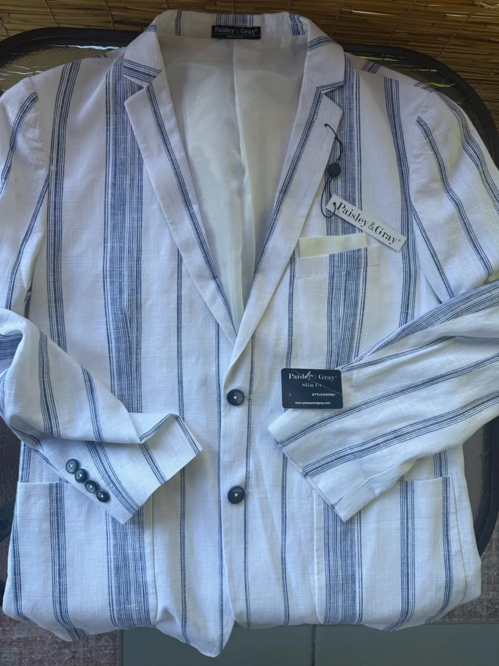 Paisley & Gray linen blend White Blazer with Blue Pinstripes - Picture 10 of 14